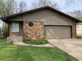 3814-16 15th Ave, Rockford, IL 61108