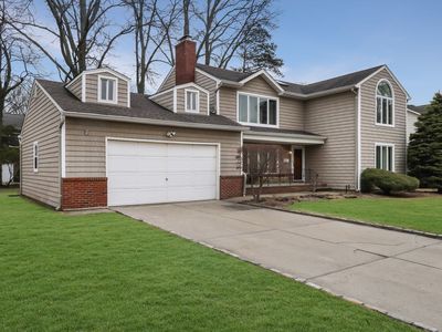 83 Jackson St, Garden City, NY, 11530