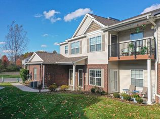 895 Watercress Ln, Fenton, MI 48430