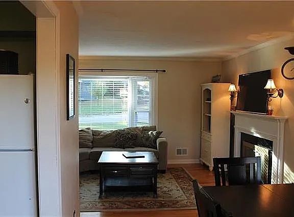 4th image of 5840 Granada Ln