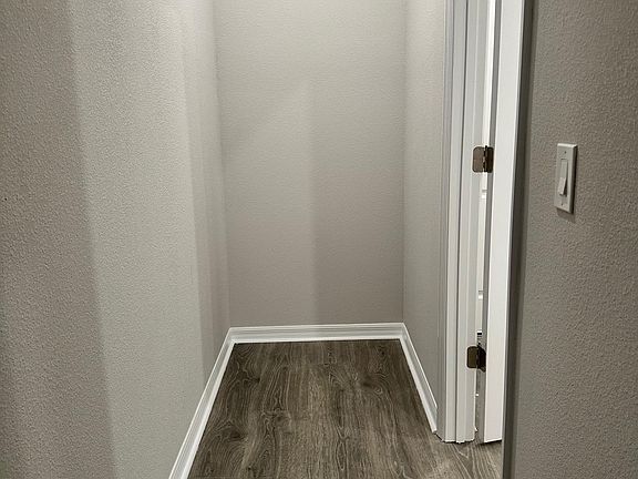 Big Hobby Room / Office closet