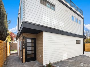 317 NW 87th St, Seattle, WA 98117