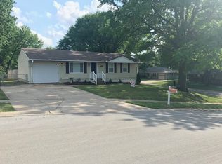 3000 Mayfair Dr, Saint Joseph, MO 64506