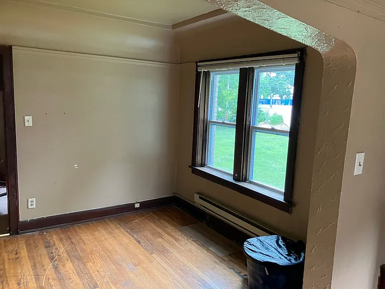 330 W Keefe Ave — Photo 13