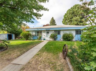 931 N Jackson Pl, East Wenatchee, WA