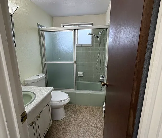 3305 S Clarkson St #202 — Photo 7