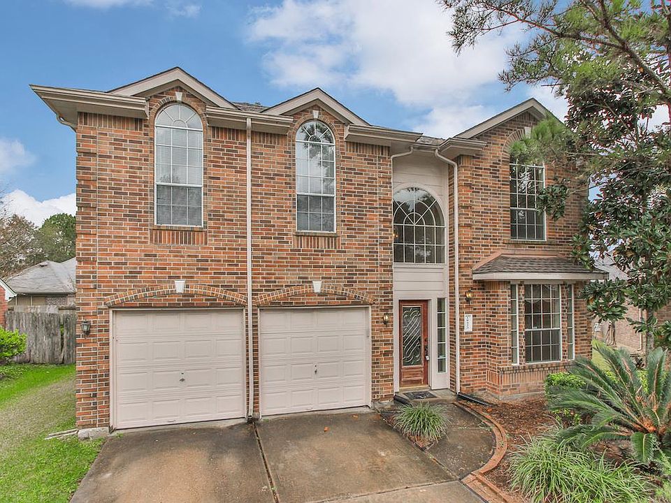 1st image of 18423 Water Mill Dr