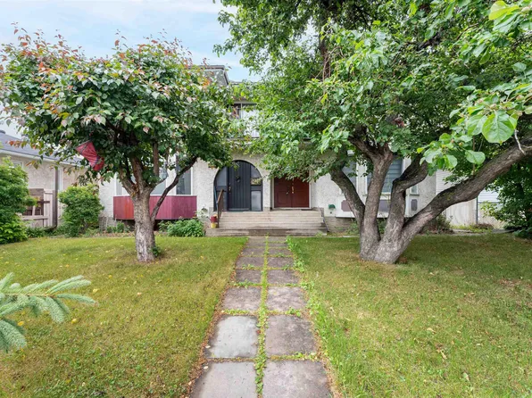 12411 94th St NW, Edmonton, AB T5G 1K5