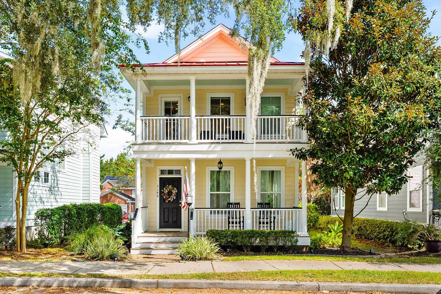 3 bed, $6,000 — Photo 1