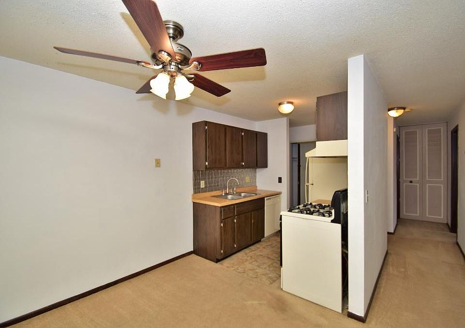 1st image of 4201 Lakeside Ave N APT 214