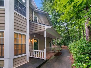 4543 Pineridge Cir, Dunwoody, GA 30338