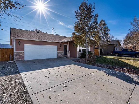 2nd image of 1260 Tara Dr
