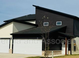 1506 SW Poigai Way #1, Bentonville, AR 72712