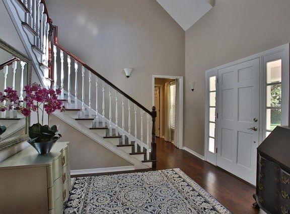 5th image of 440 Pine Bluff Trl
