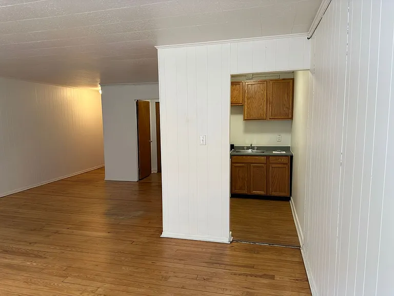 5424 Fifth Ave — Photo 77