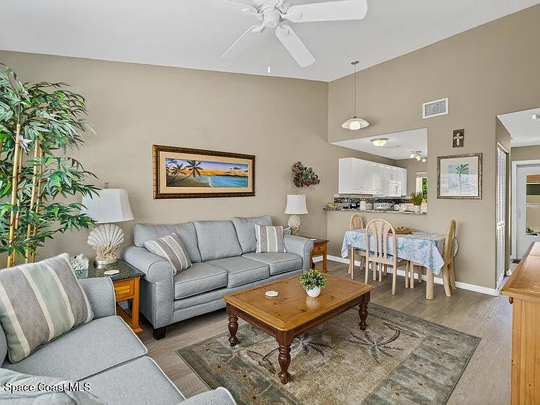 347 Ocean Park Ln — Photo 11