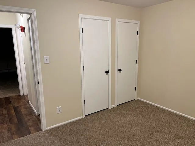 Front Bedroom - Two Closets