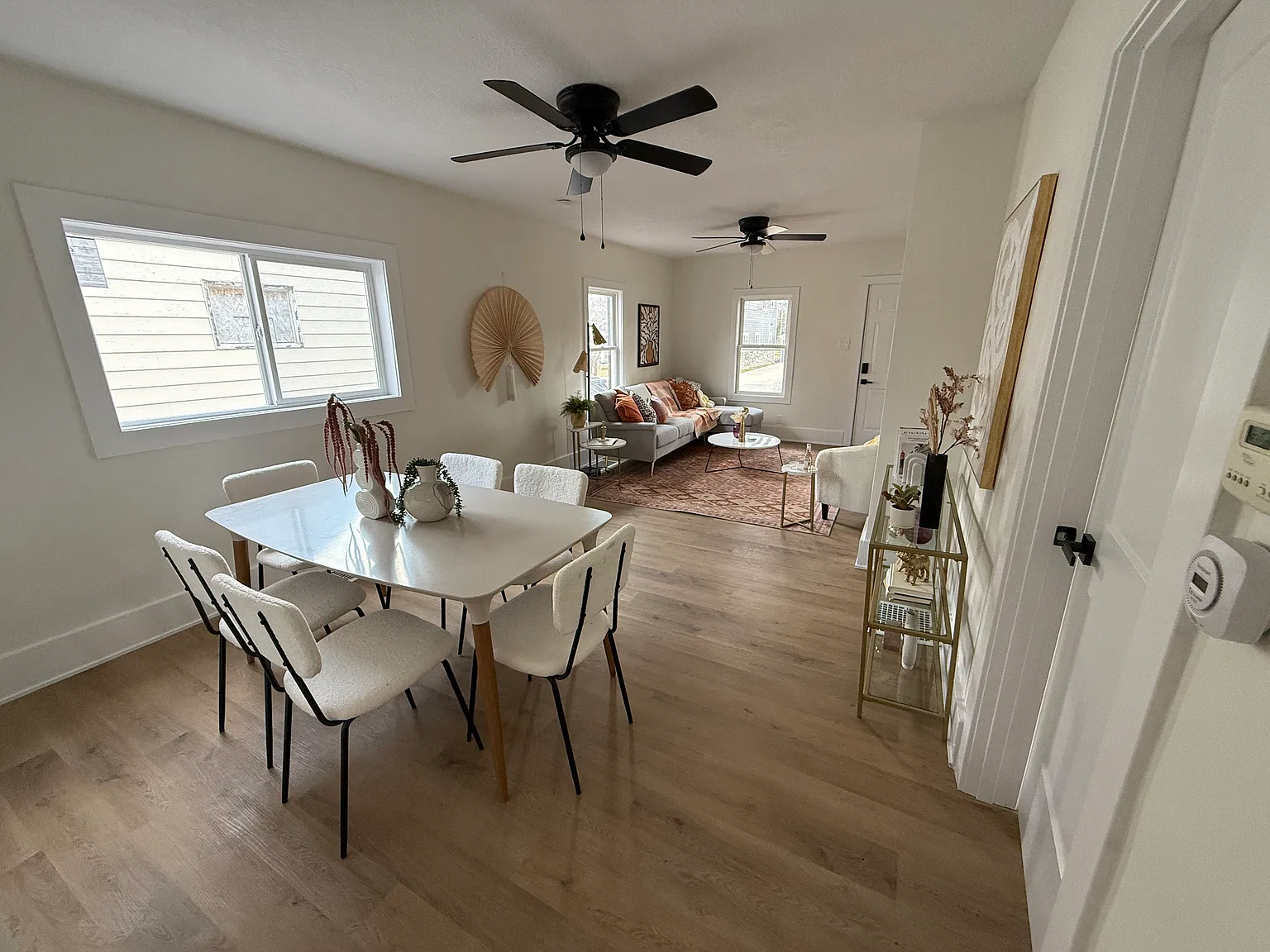 2208 Elizabeth Avenue — Photo 3