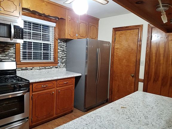 5th image of 117 Idlewood Ave