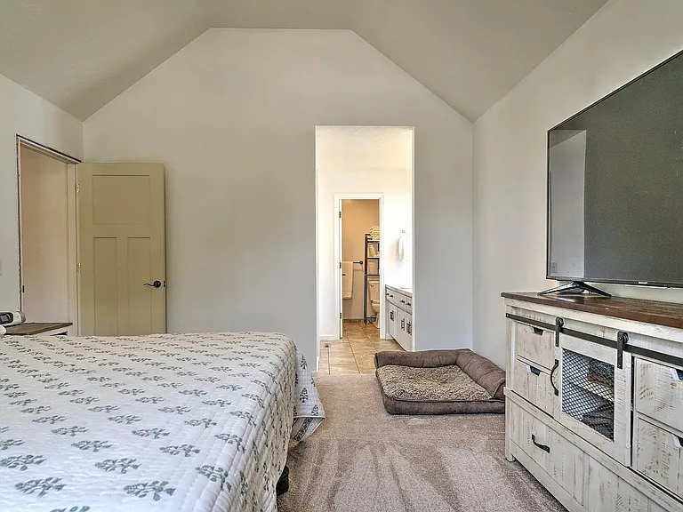 1329 Scott Rd — Photo 23