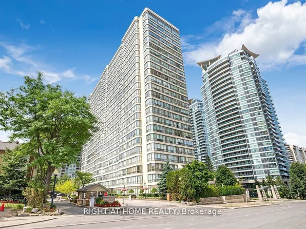 55 Elm Dr W #1810, Mississauga, ON L5B 3Z3