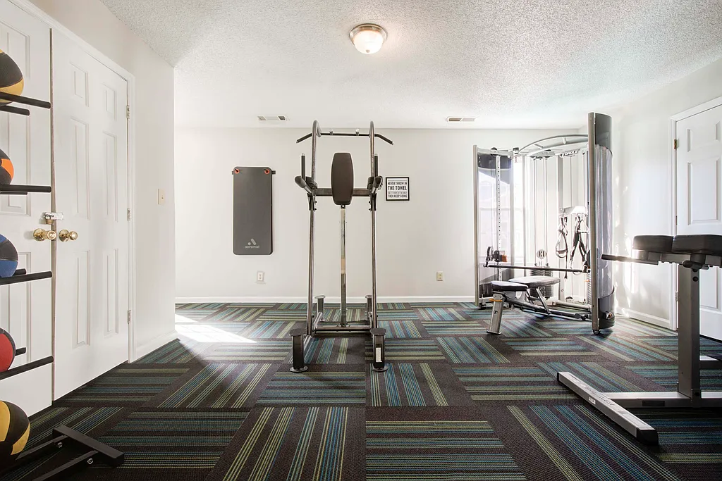 Quad Apartment Homes — Photo 3