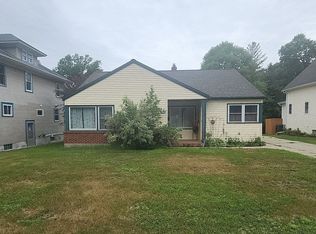 605 N Broadway, Fergus Falls, MN 56537