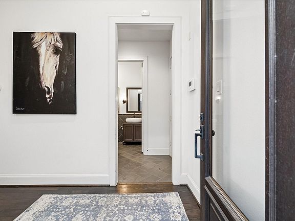 3rd image of 415 Reinerman St #A