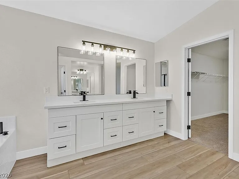 9316 Perennial Ave — Photo 33