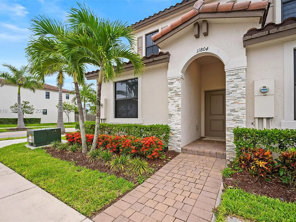 11804 SW 247th Ter