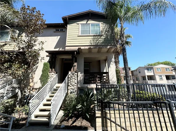 1561 Ledgestone Ln, Pomona, CA 91767