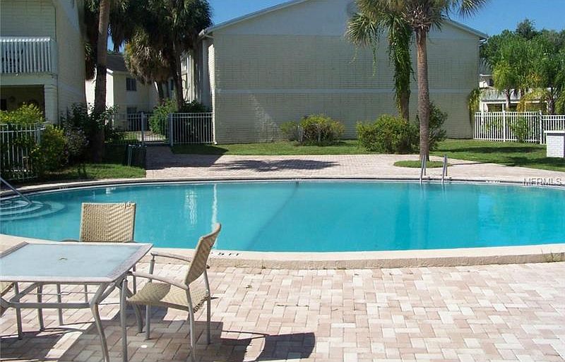 2nd image of 8047 Palmera Pointe Cir Unit 101