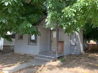 111 E Yakima Ave, Moxee, WA 98936