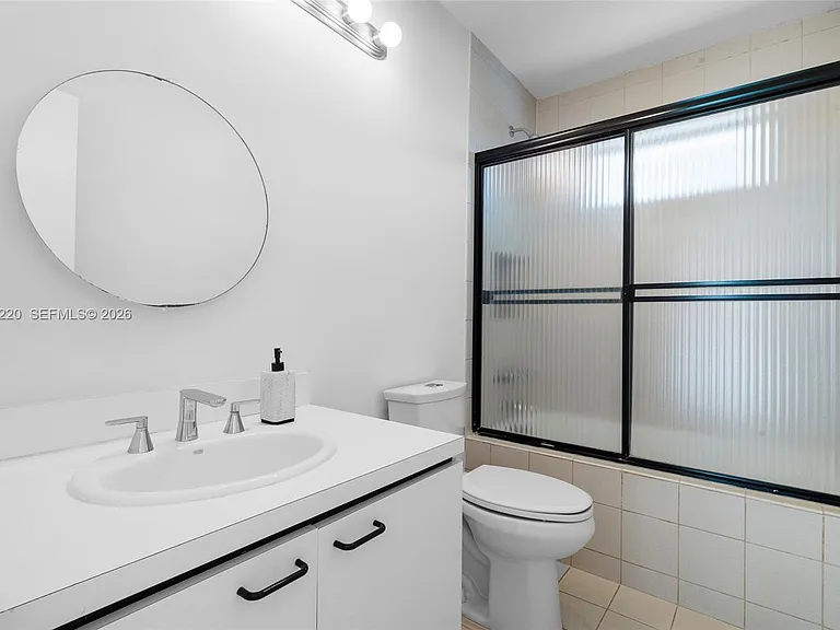5810 Maggiore St — Photo 26