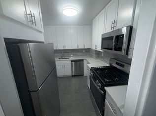 185-02 69th Ave #2B, Fresh Meadows, NY 11365