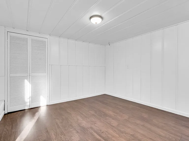934 Pierce St — Photo 18