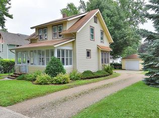 109 4th Ave SW, Faribault, MN 55021