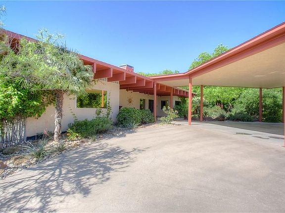 4th image of 9817 Shady Ln