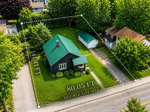388 Eagle St, Newmarket, ON L3Y 1K4