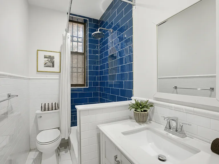 35 E 20th St #6B — Photo 11