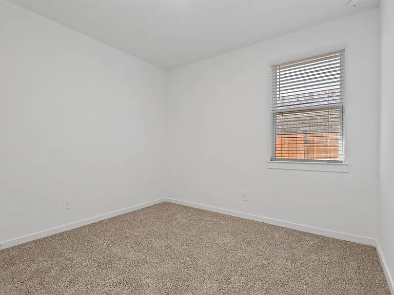 1069 Dancing Feather St — Photo 13