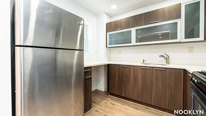 Rented by Nooklyn NYC LLC | media 28