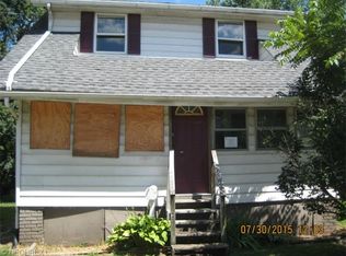 1333 Carey Ave, Akron, OH 44314