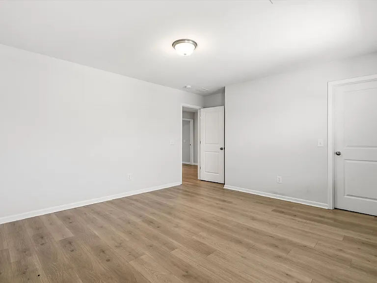 8646 Windsor Hill Blvd — Photo 31