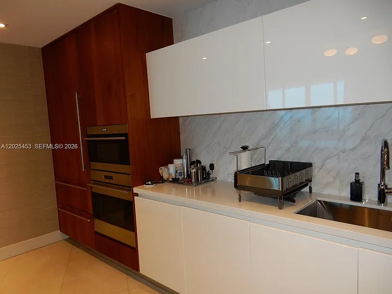 701 N Fort Lauderdale Beach Blvd #1504 — Photo 16