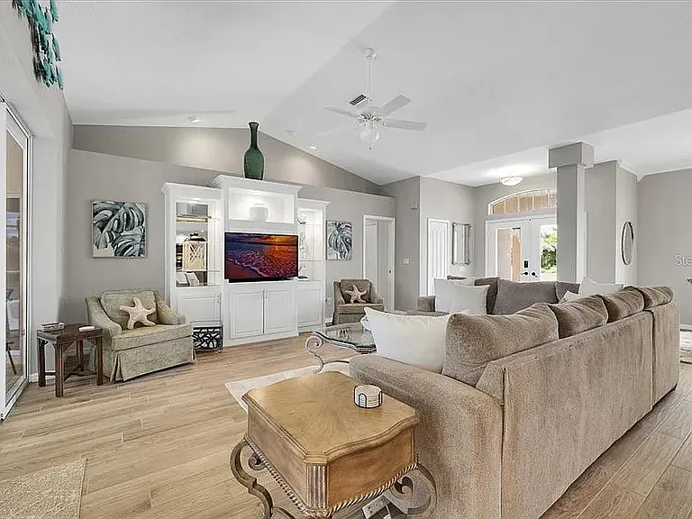 527 Saint Girons Ct — Photo 11