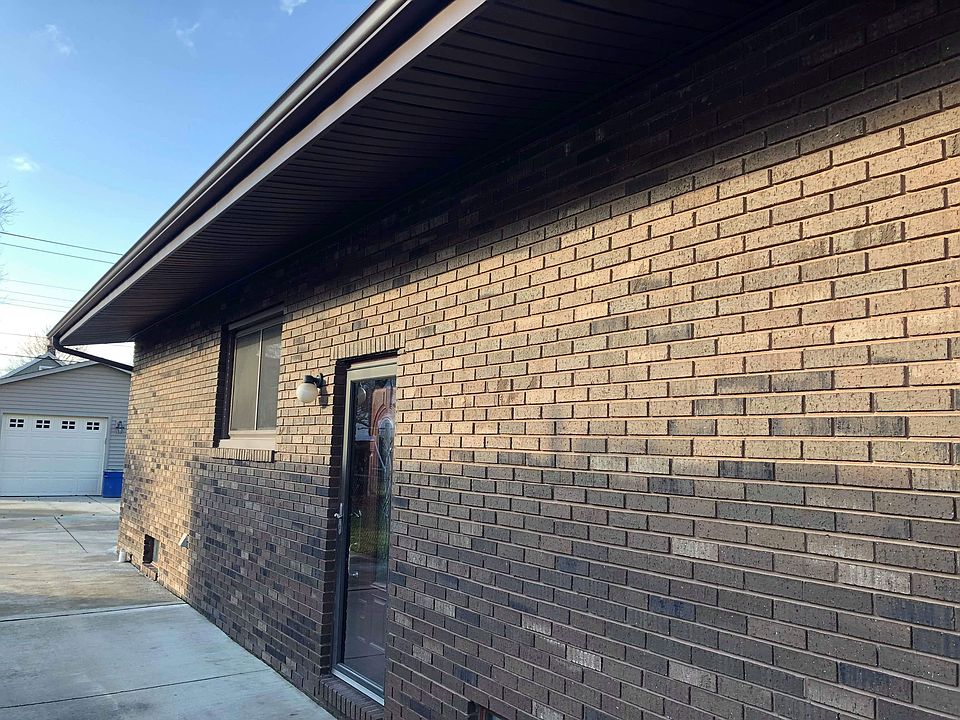 1st image of 3366 14th St