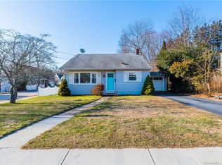 791 Montauk Ave, New London, CT 06320