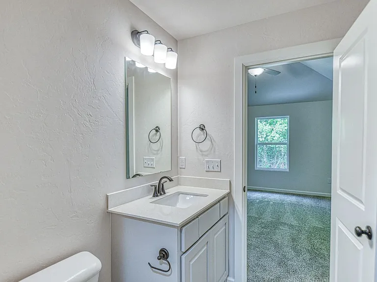 932 Varenna Ct — Photo 15
