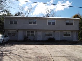 185 N 7th St APT 3, Defuniak Springs, FL 32433